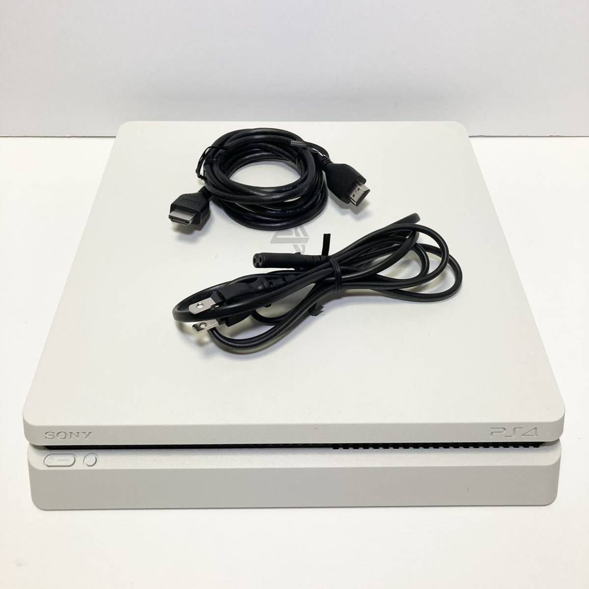 PlayStation4 CUH-2200A B02 本体のみ封印シール付電源ケーブルHDMI