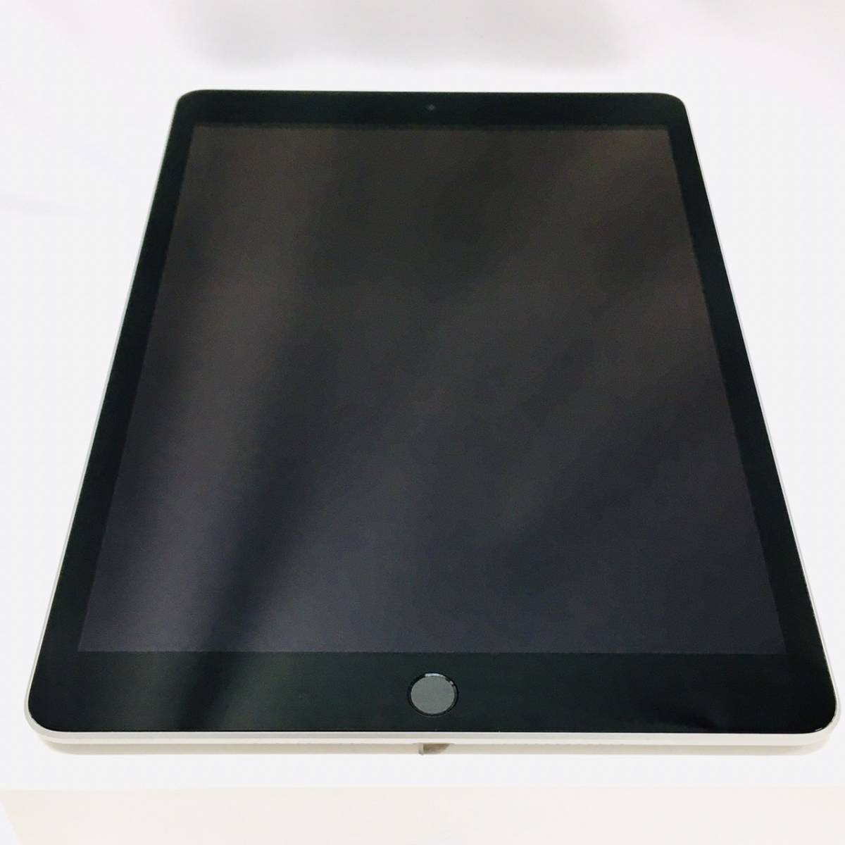 1円～ 美品☆Apple iPad 第9世代Wi-Fiモデル64GB シルバーA2602 本体