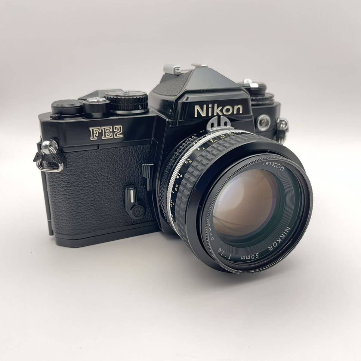 爆買い100%新品ニコン FE2️単焦点50mm f1.8付き️フィルムカメラ名機カメラ女子に フィルムカメラ