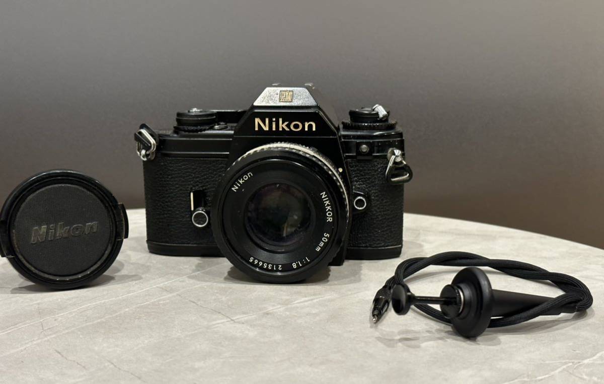 ○ NIKON ニコン EM フィルムカメラ レンズ 50mm 1：1.8 保管品 動作