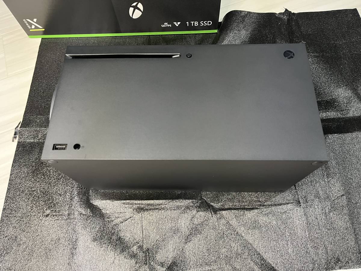 XBOX SERIES X 1TB SSD 動作確認済み 初期化済み 中古 送料無料