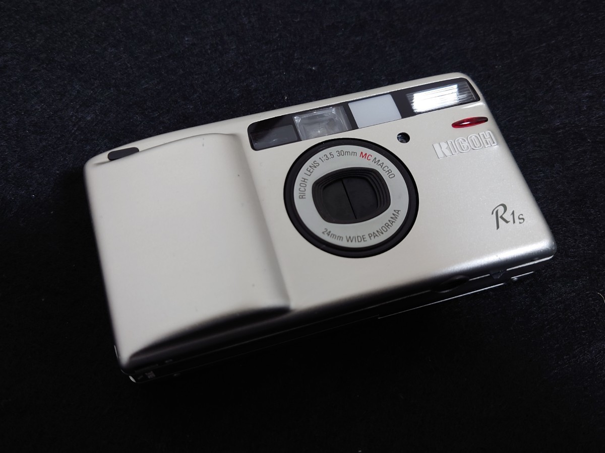 RICOH R1S 1:3.5 30mm コンパクトフィルムカメラ リコー 通電確認済み-