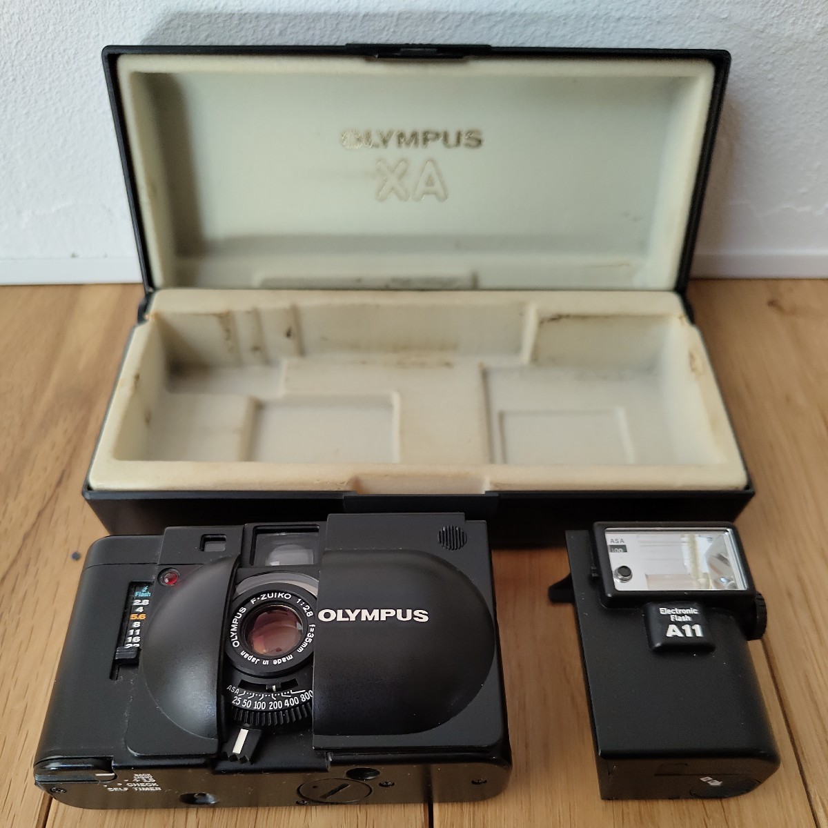 中古 実用 オリンパス olympus XA + A11 外付け専用フラッシュ 収納