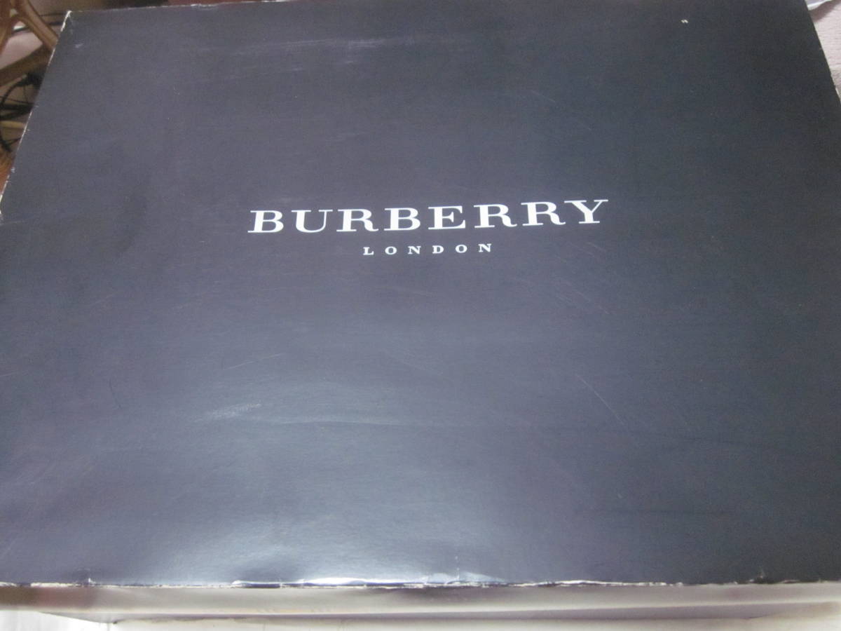 □【BURBERRY】□【バーバリー】□【西川産業株式会社】□【ウール毛布