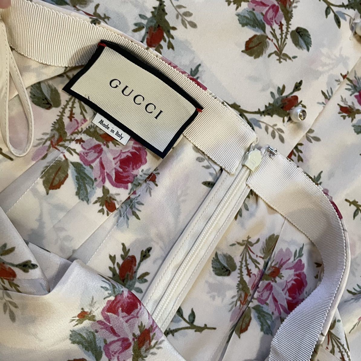 新品訳あり☆GUCCI 31万☆GG総柄 激レア プリーツ 巻きスカート 42 超