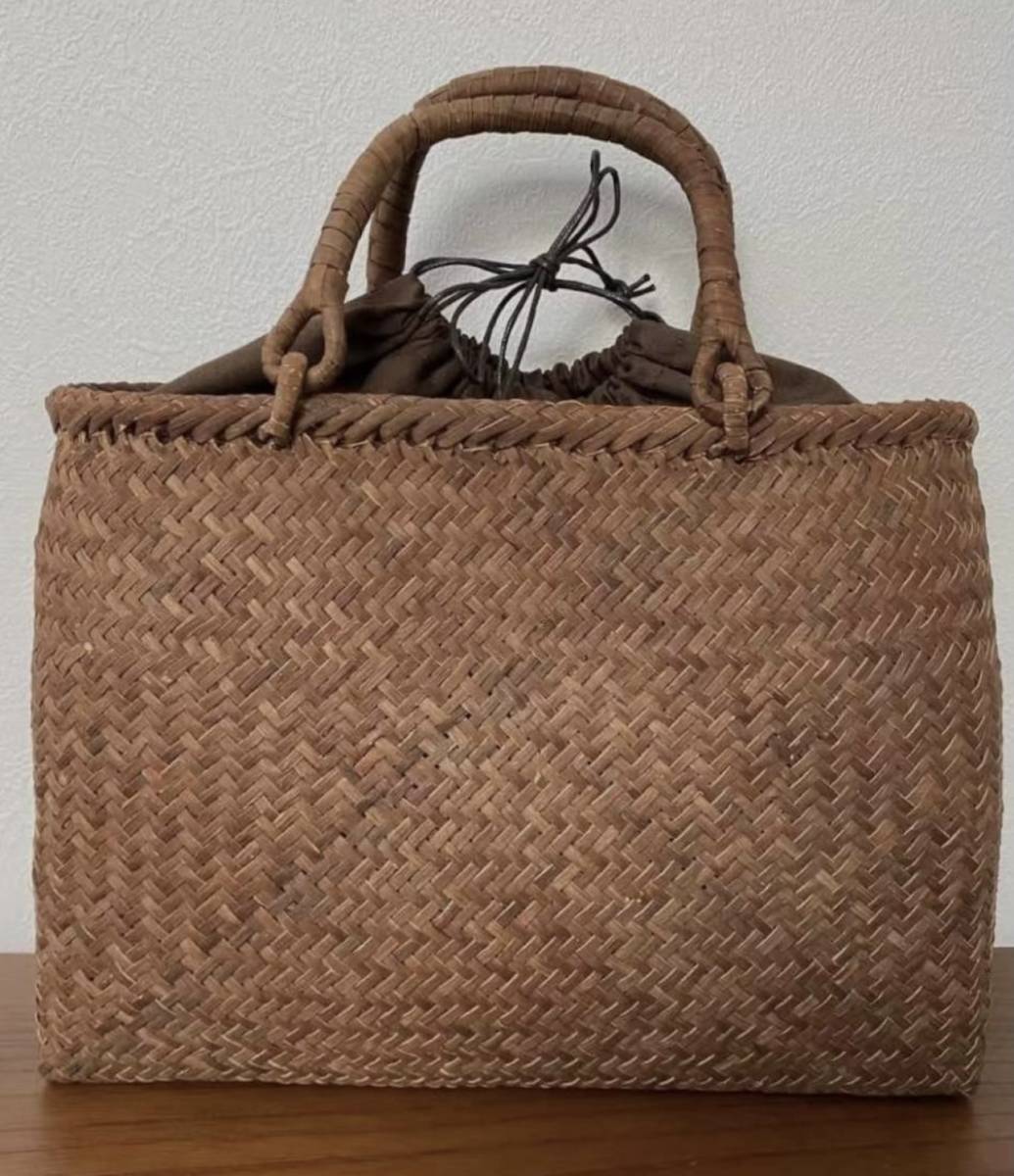 長野産未使用品 一番皮 3ミリ蔓 職人手編み 極細編み 山葡萄籠バッグ
