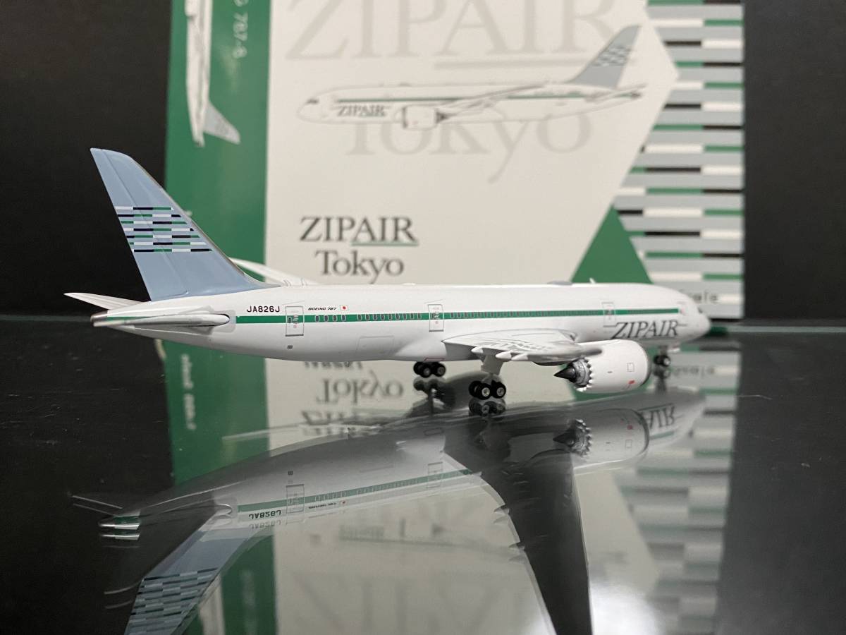 フェニックス 1/400 ZIPAIR 787-8 JA826J Phoenix ジップエア 暫定尾翼