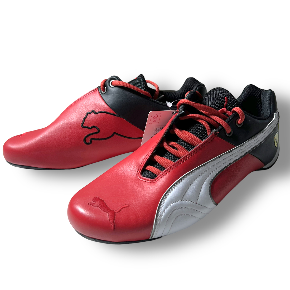 新品 PUMA FERRARI プーマ フェラーリ 定1.5万 フューチャーキャット