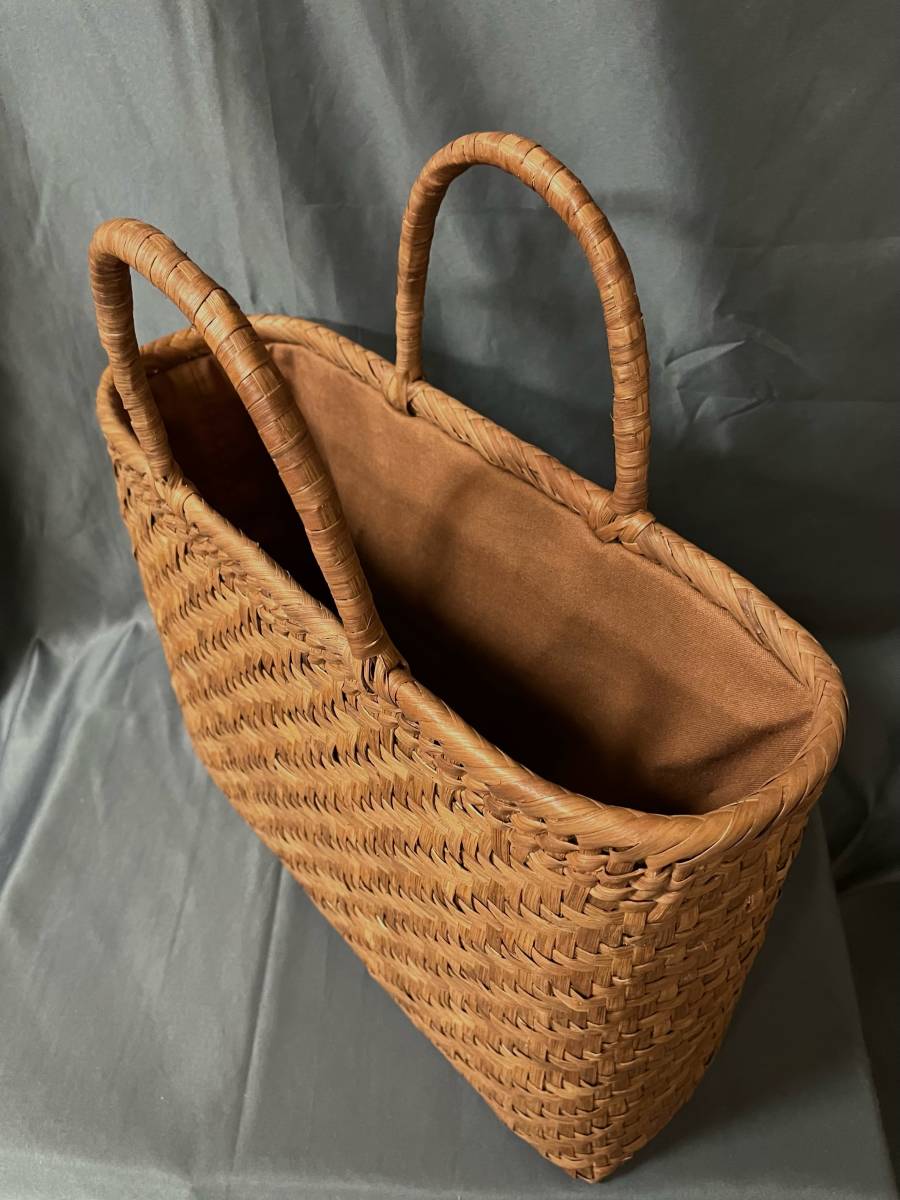 白川郷 国産蔓使用 匠の技 職人手編み 網代編み 山葡萄籠バッグ - バッグ