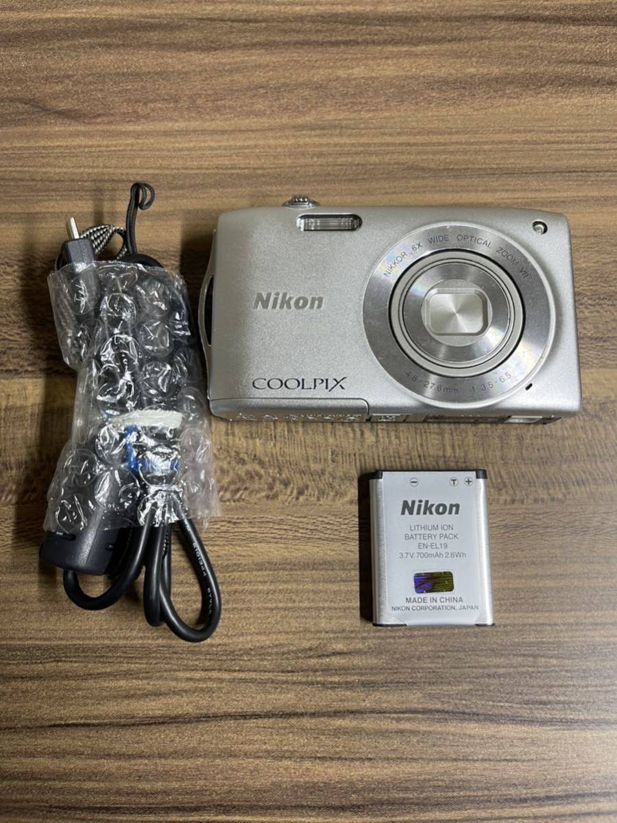 №72 Nikon ニコン COOLPIX S3100 シルバー 【中古・美品】 /【Buyee