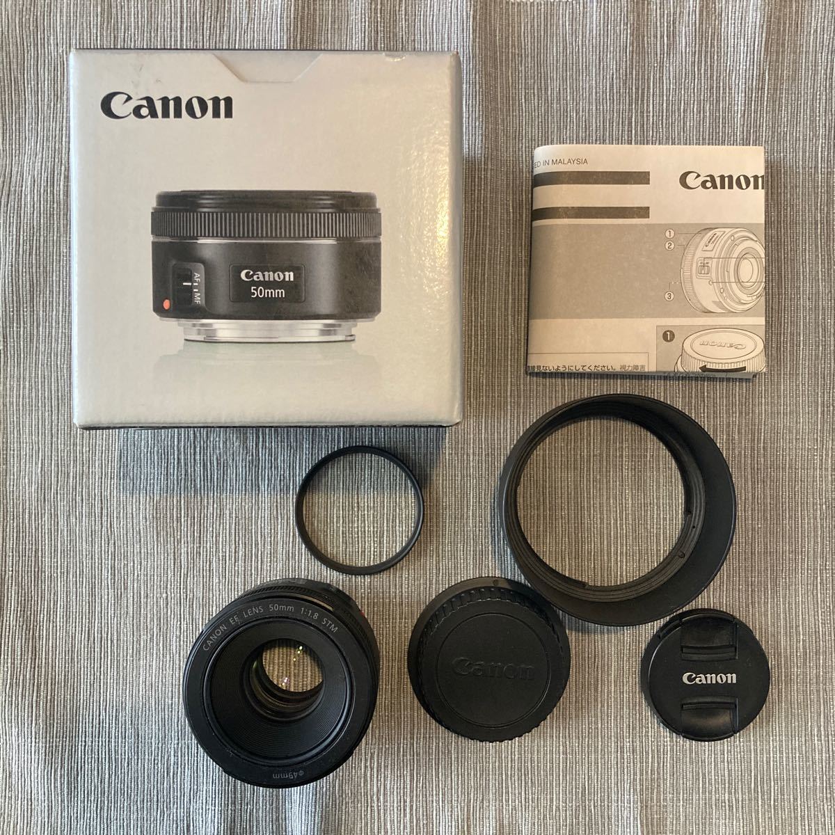 CANON EF50mm F1.8 STM フード付き - レンズ(単焦点)