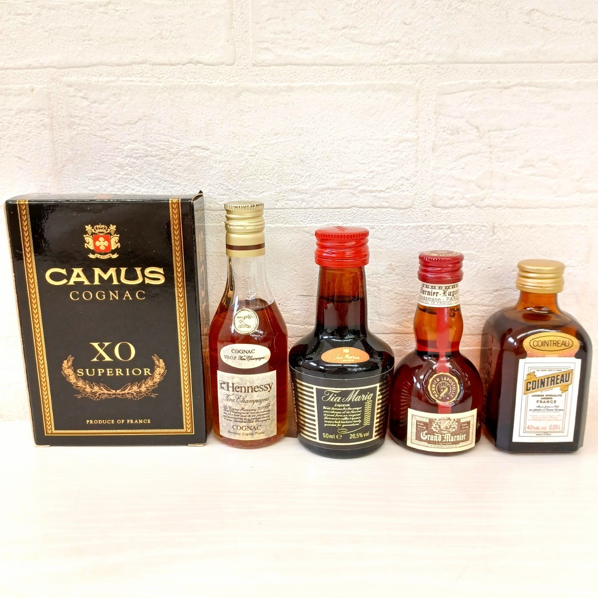 お酒 ミニボトル 5本セット Hennessy ヘネシー Tia Maria Grand Marnier COINTREAU CAMUS