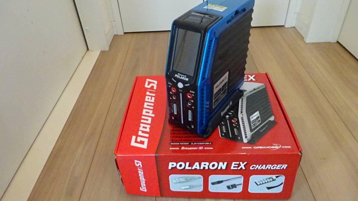 Chargeur Polaron EX Noir - Jeux et jouets Graupner