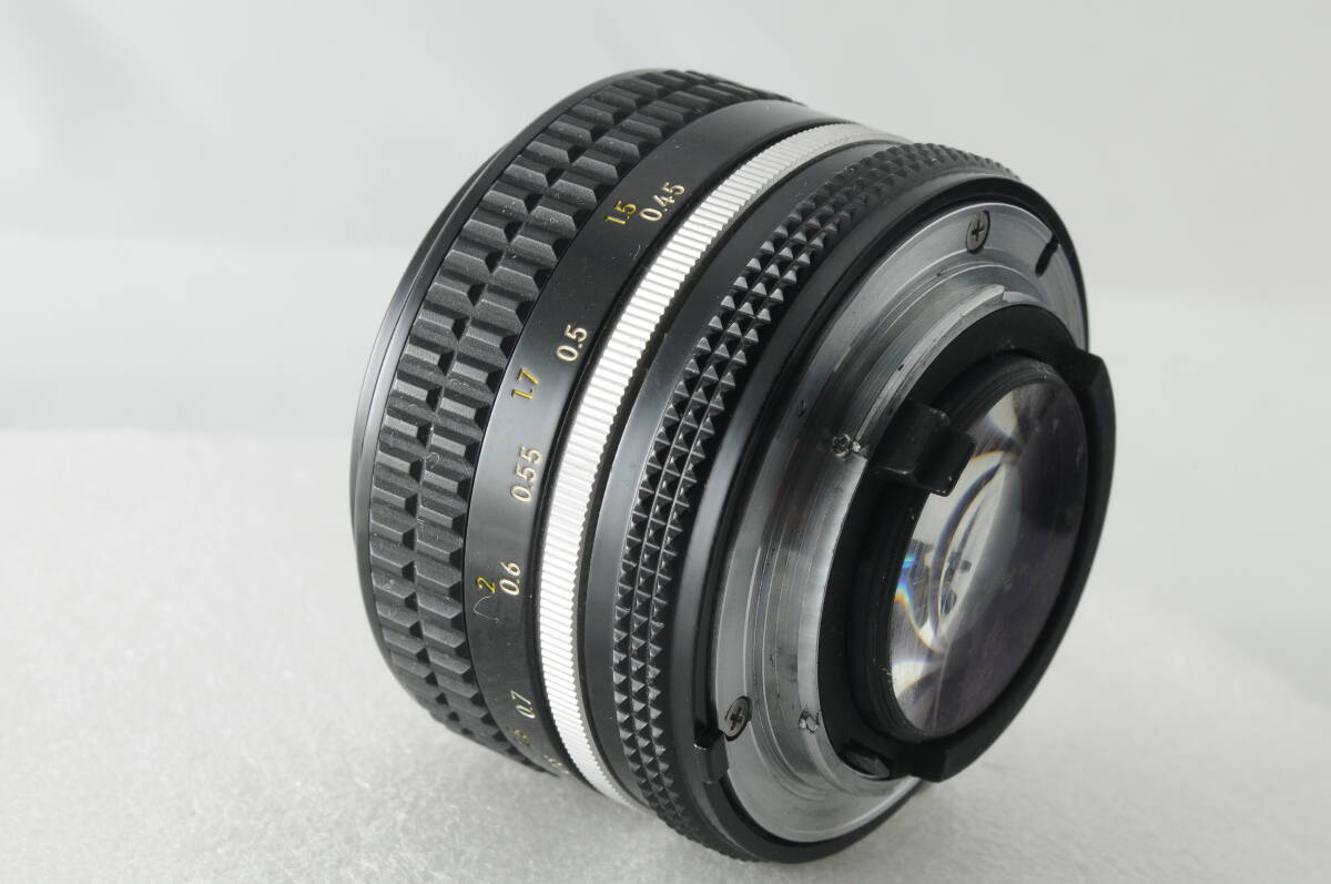 極上品】 NIKON ニコン Ai NIKKOR 50mm F1.4 清潔感溢れる外観 油染み