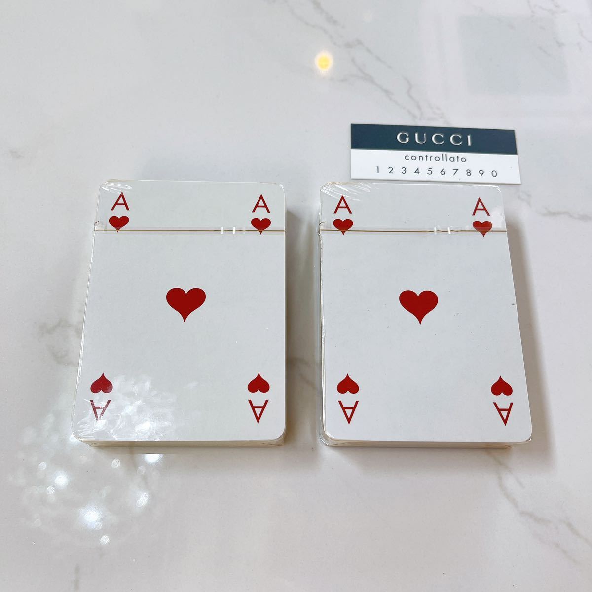 ○未使用品！○GUCCI トランプ ゴールド×ブラック カードゲーム グッチ