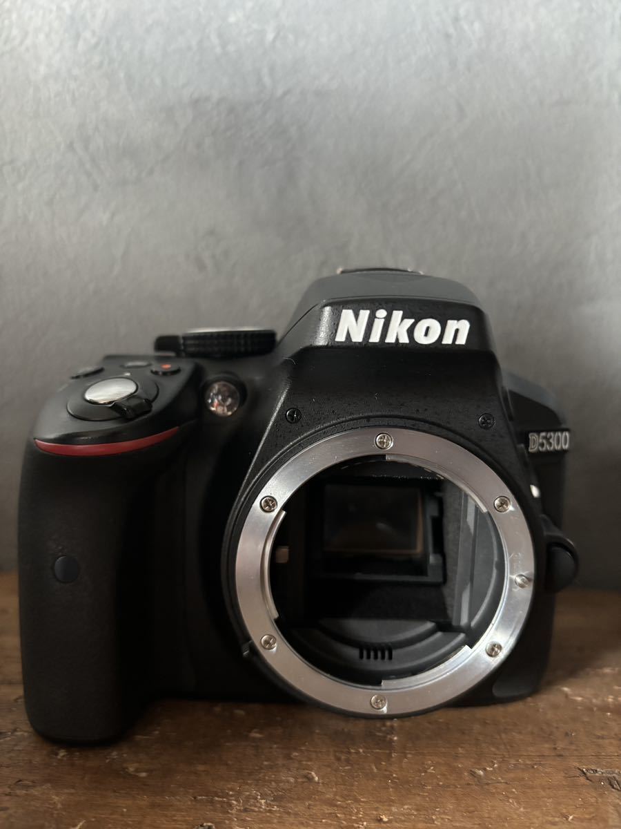 □ニコン NIKON D5300 ダブルズームキット ブラック 美品 オマケ付き