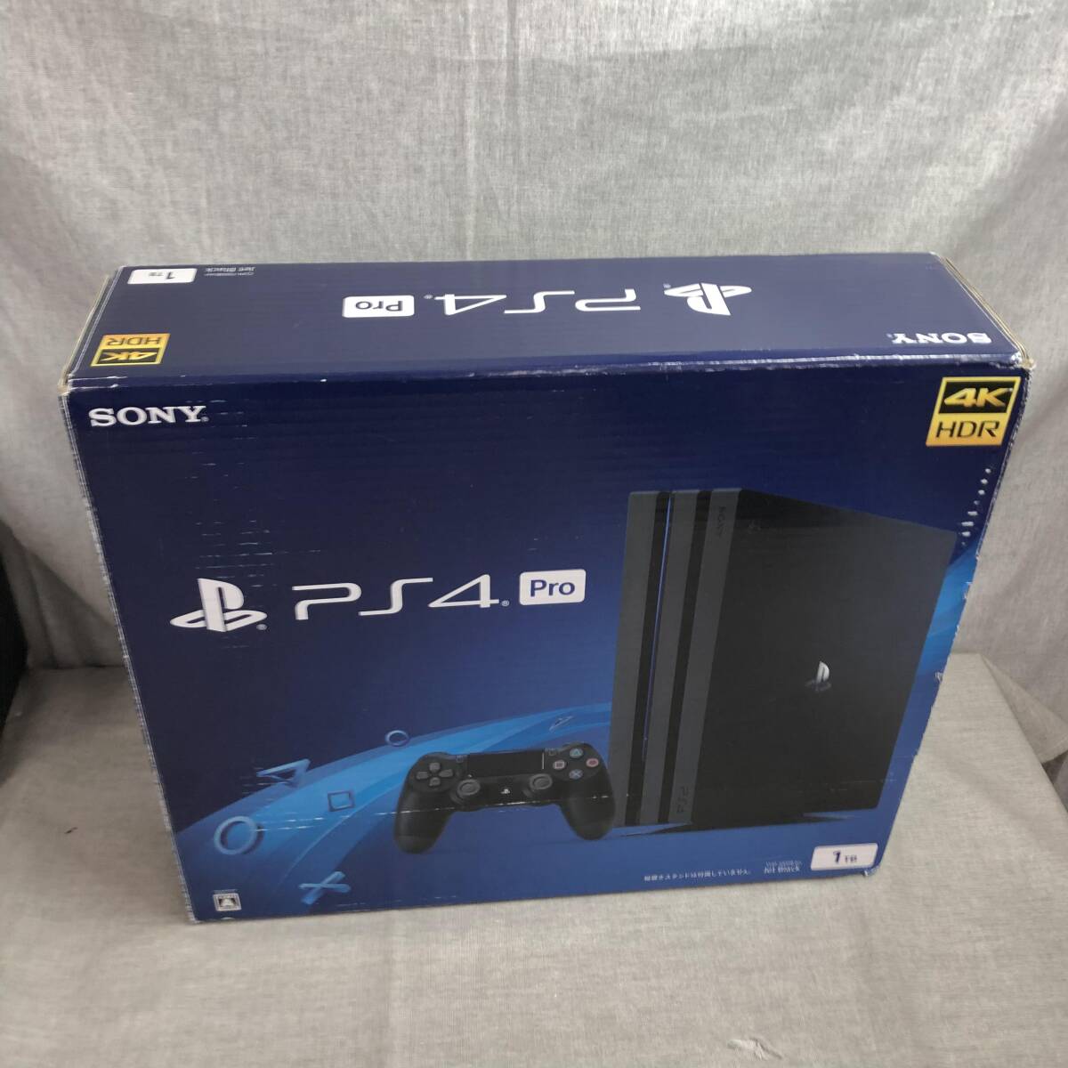 PlayStation 4 Pro ジェット・ブラック 1TB (CUH-7200BB01