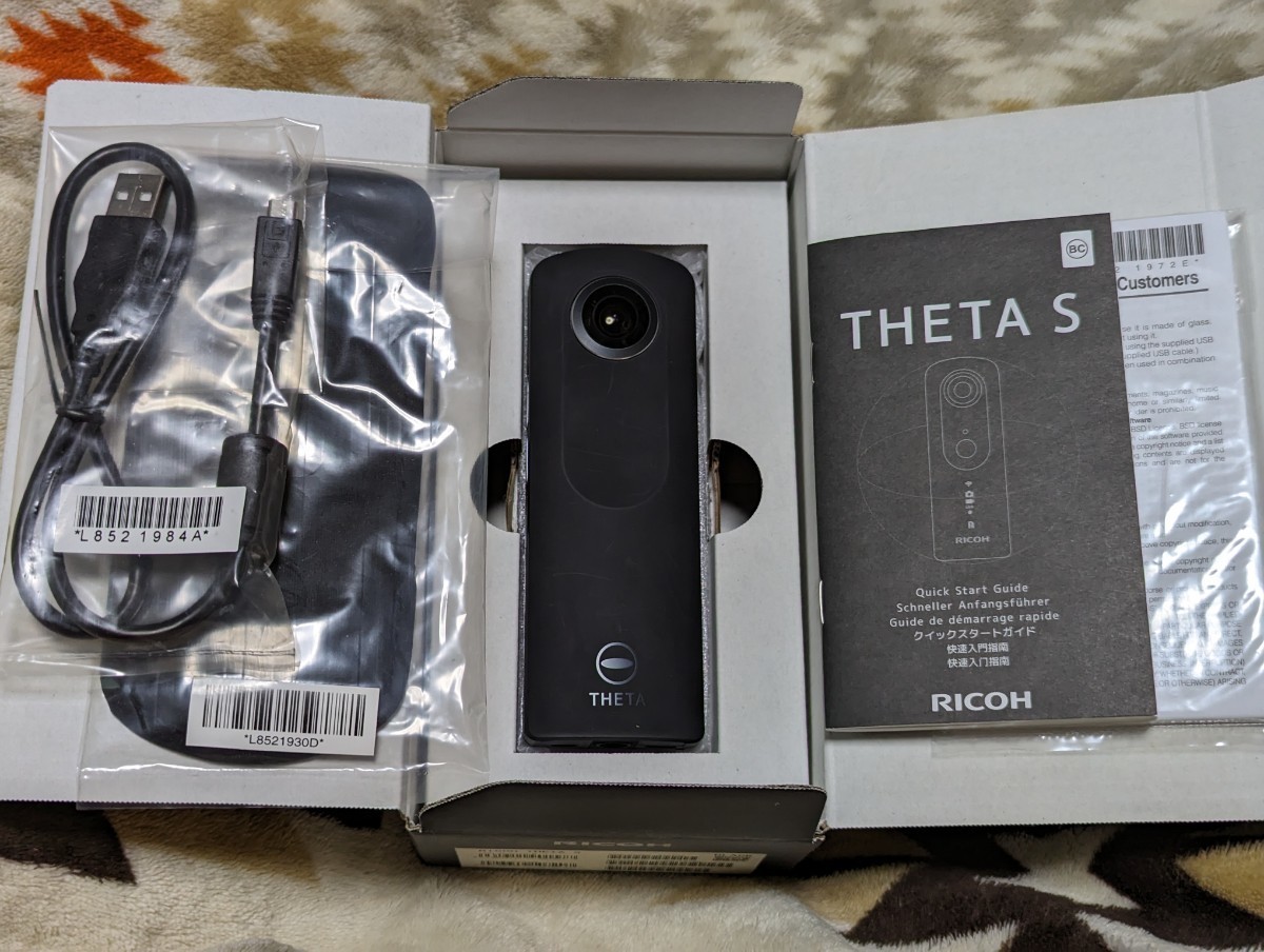 美品 RICOH THETA S ブラック 全天球カメラ リコー シータ /【Buyee