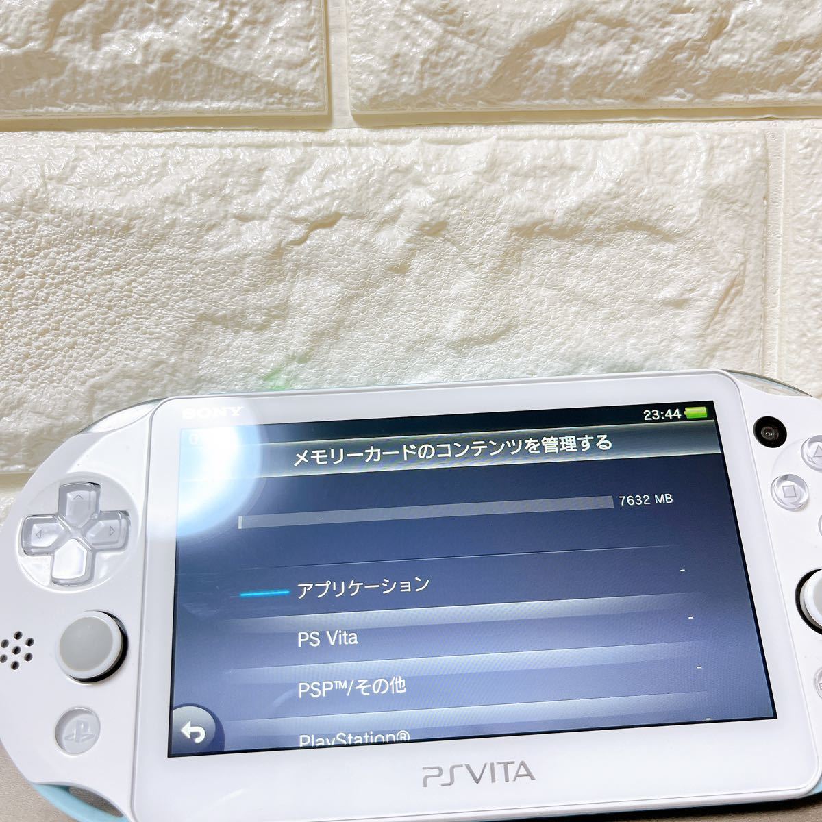 1円 SONY ソニー PCH-2000 PSVITA 本体 2000 ゲーム機本体 ホワイト