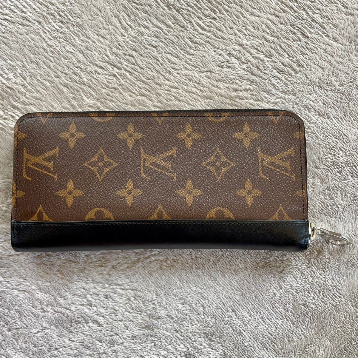 新品 未使用 LOUIS VUITTON ルイヴィトン マカサー ジッピーウォレット