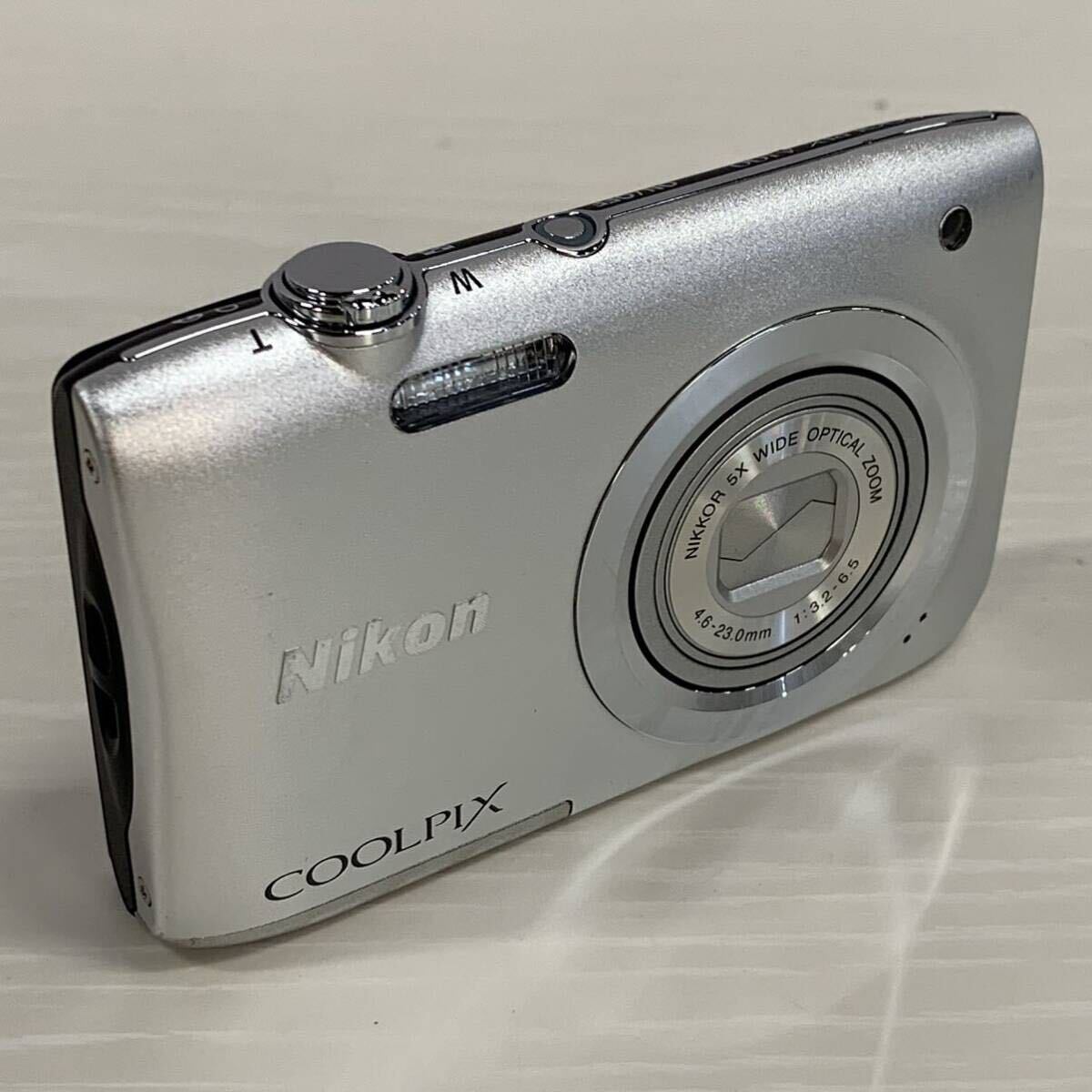 Nikon ニコン デジタルカメラ COOLPIX A100 光学5倍 2005万画素