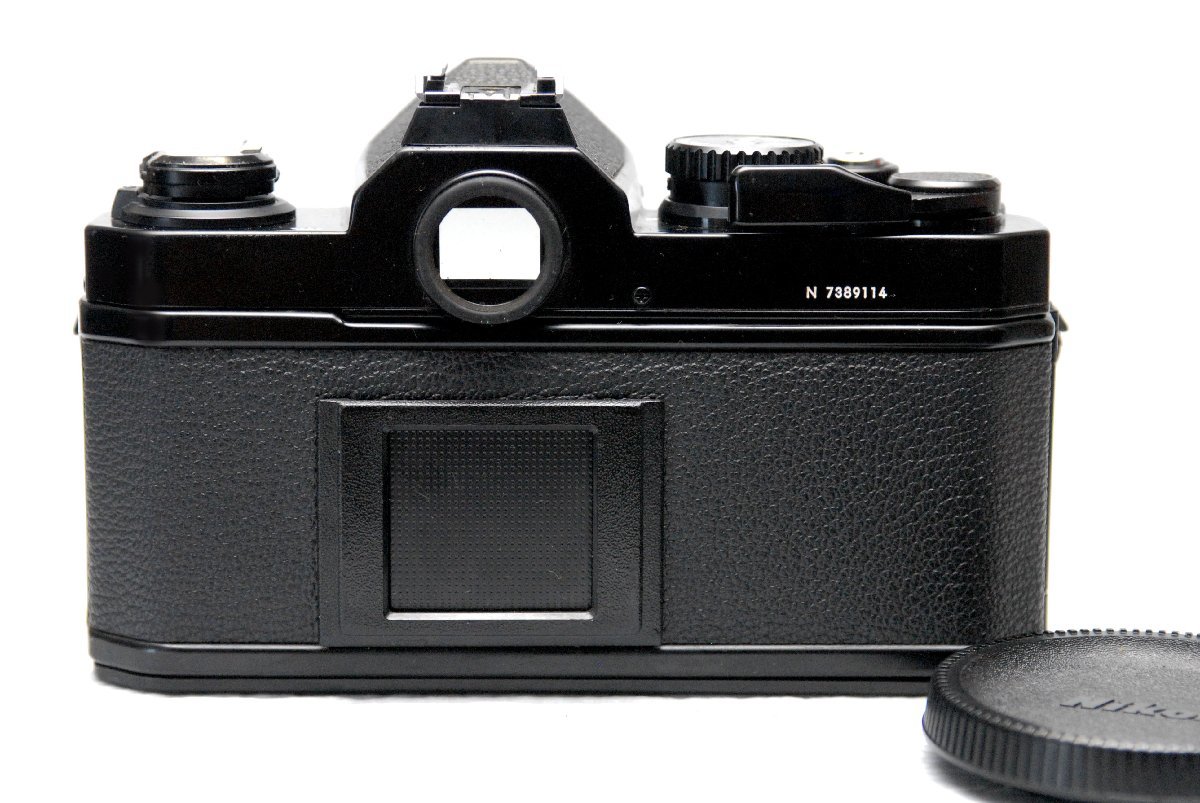 Nikon ニコン 昔の高級一眼レフカメラ NEW FM2ボディ 希少品 - カメラ ...