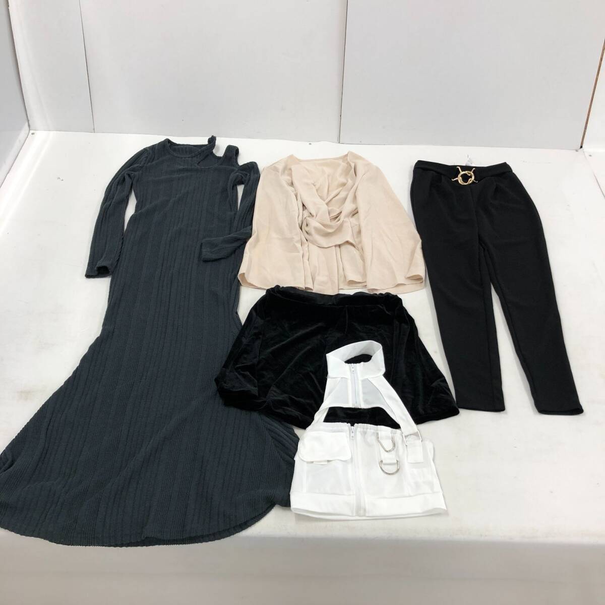 1円～】SHEIN シーイン まとめ売り サイズXS～S レディース トップス