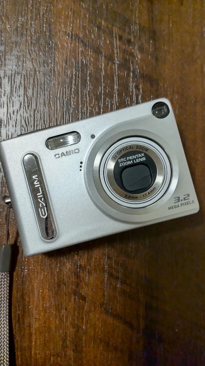 CASIO EXILIM ZOOM EX-Z3 - デジタルカメラ