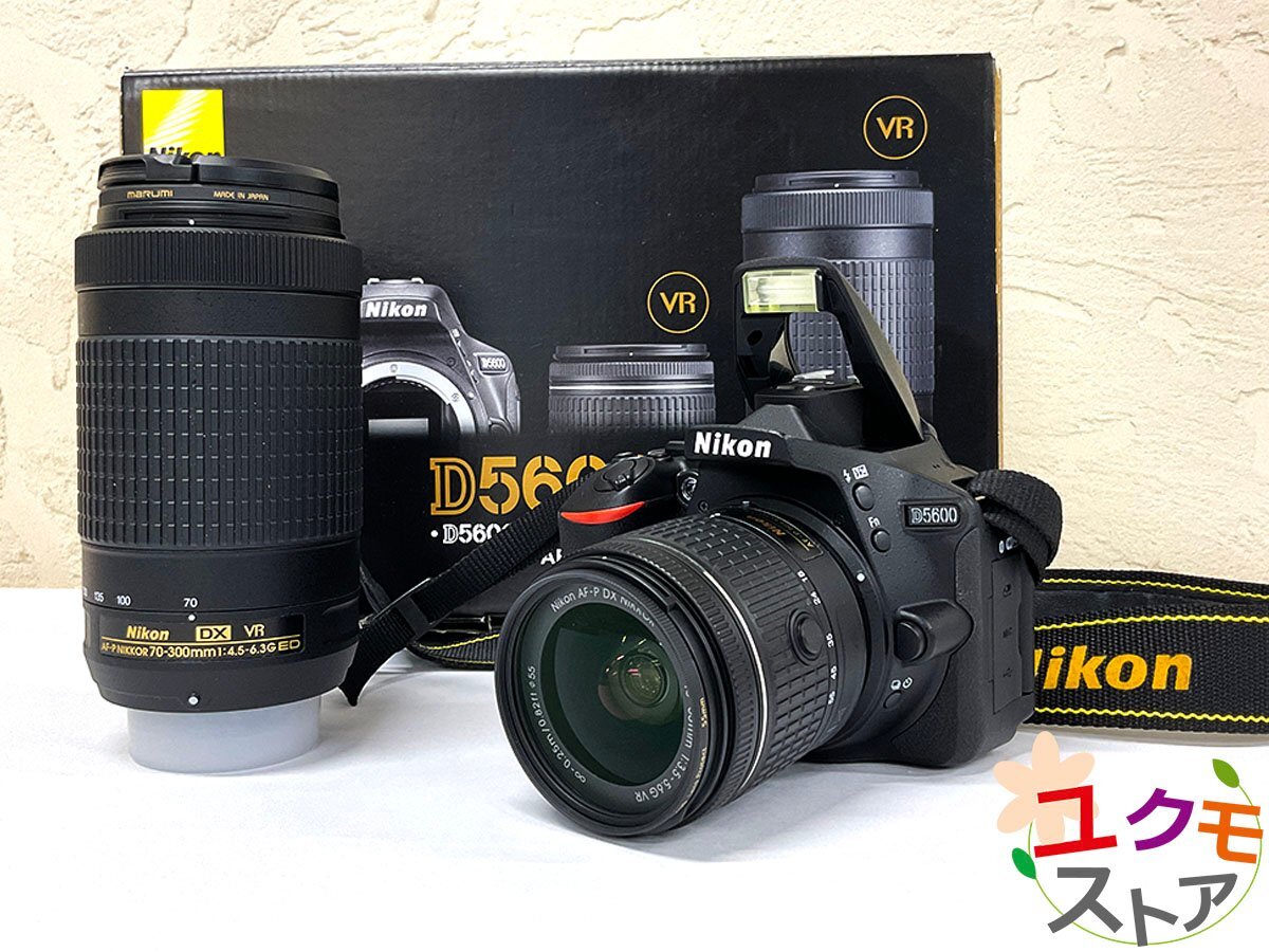 Nikon 一眼レフ　D5600 ダブルズームキット　単焦点レンズ付きご不明な点があれば質問下さい