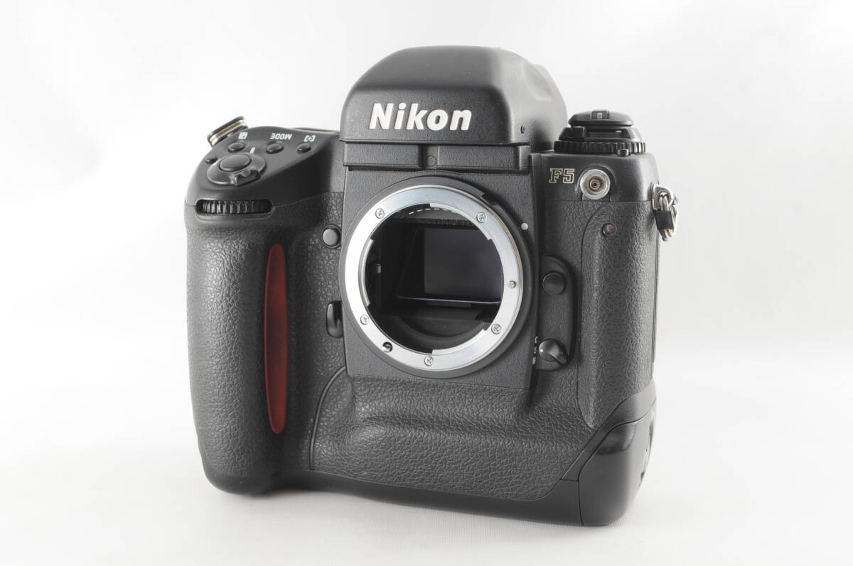 ◇極上美品◇ Nikon ニコン F5 ボディ ☆清潔感溢れる綺麗な外観! カビ 