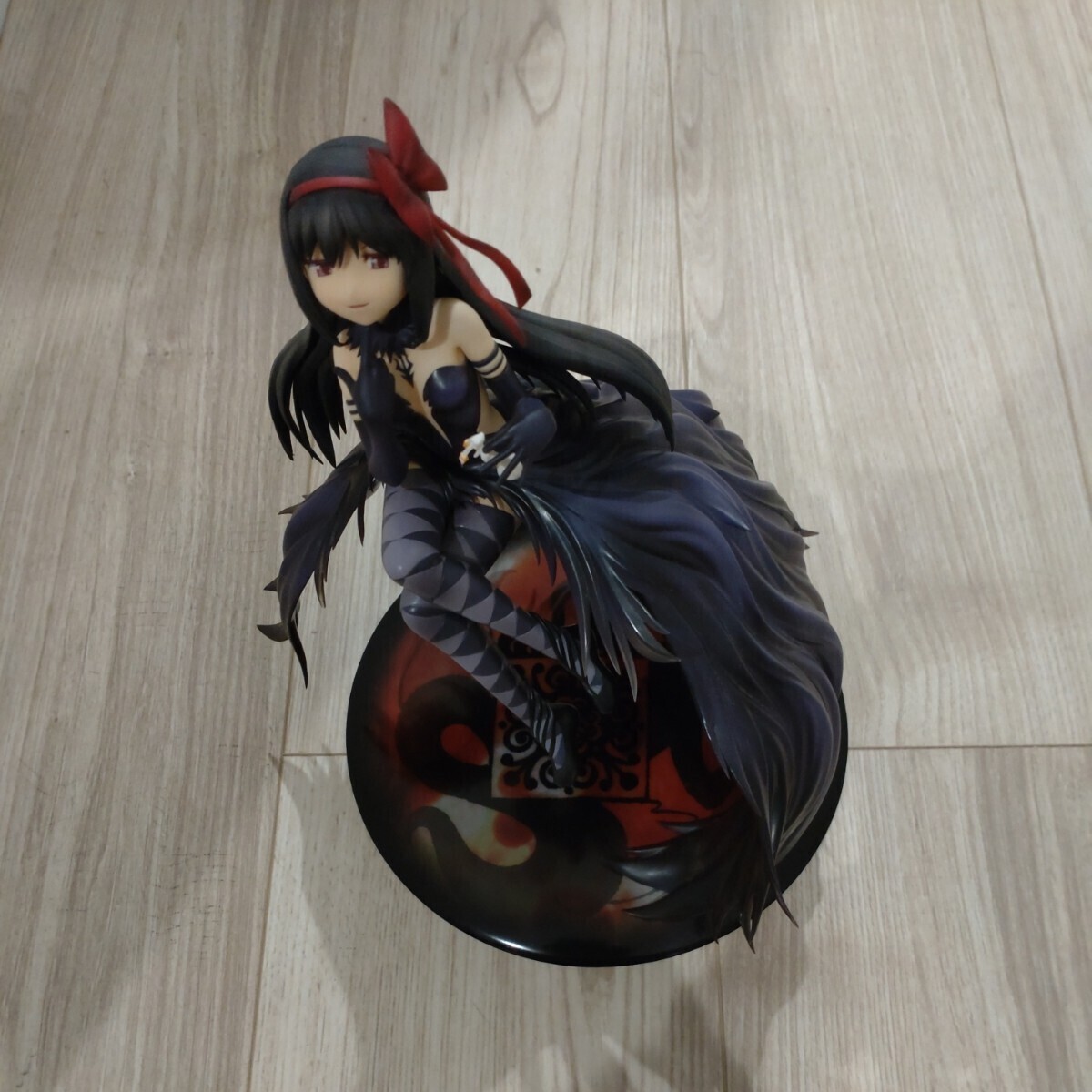 悪魔ほむら フィギュア 1/8スケール 塗装済み完成品 ANIPLEX＋ 魔法