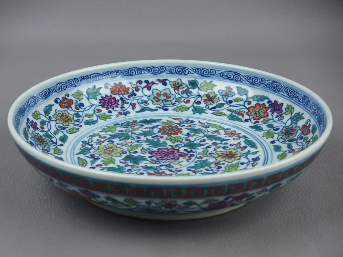 大清乾隆年制」銘 粉彩花蝶文皿 ウブ品 骨董 古玩茶器 中国古玩