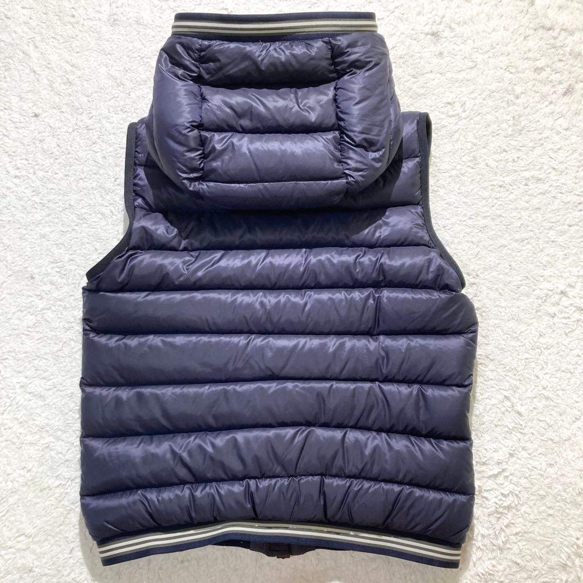 極美品】MONCLER モンクレール ダウンベスト AMIENS 紺 フード | Shop
